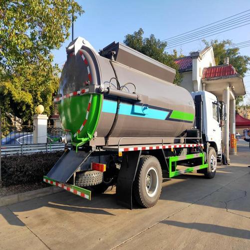 新型环卫污泥运输车与厢式污泥垃圾车 污泥淤泥废渣混合烧结砖的制造新路径